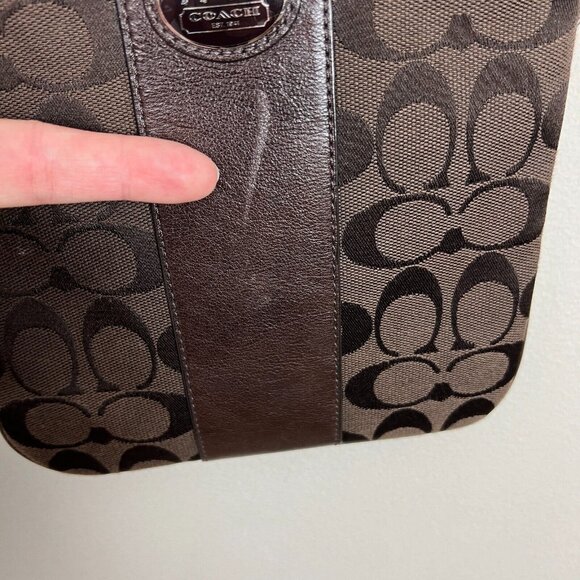 Coach Crossbody Bag Brown Sutton Swing Signature Fabric Vertical Hang Small - Picture 6 of 16